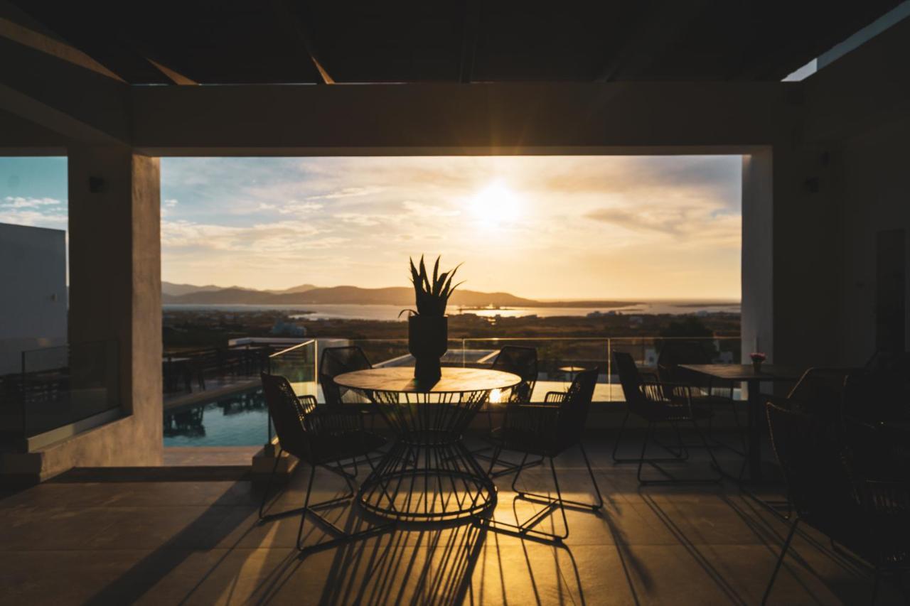 Kouros Blanc Resort & Suites Pounda Exteriör bild