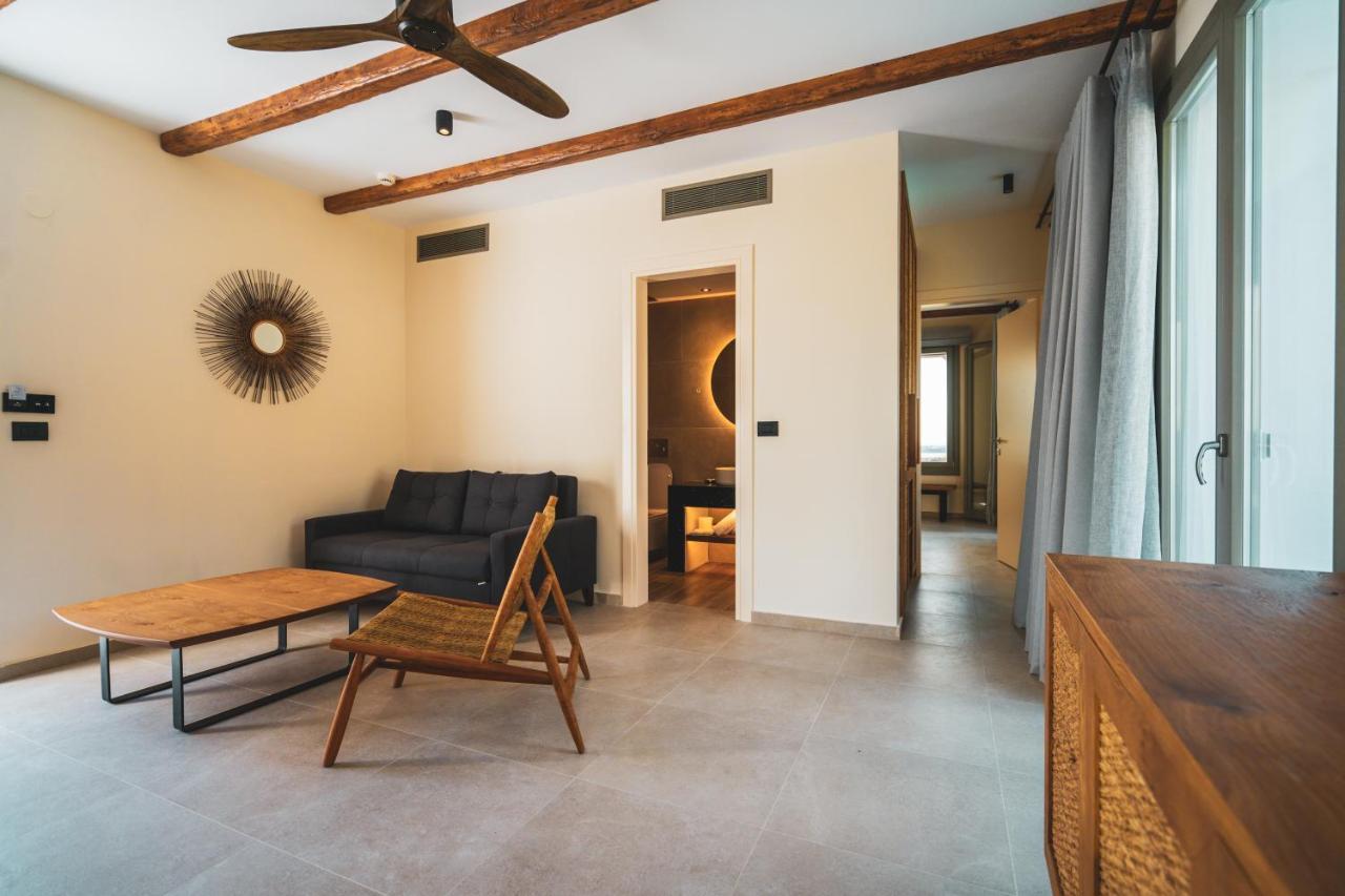 Kouros Blanc Resort & Suites Pounda Exteriör bild