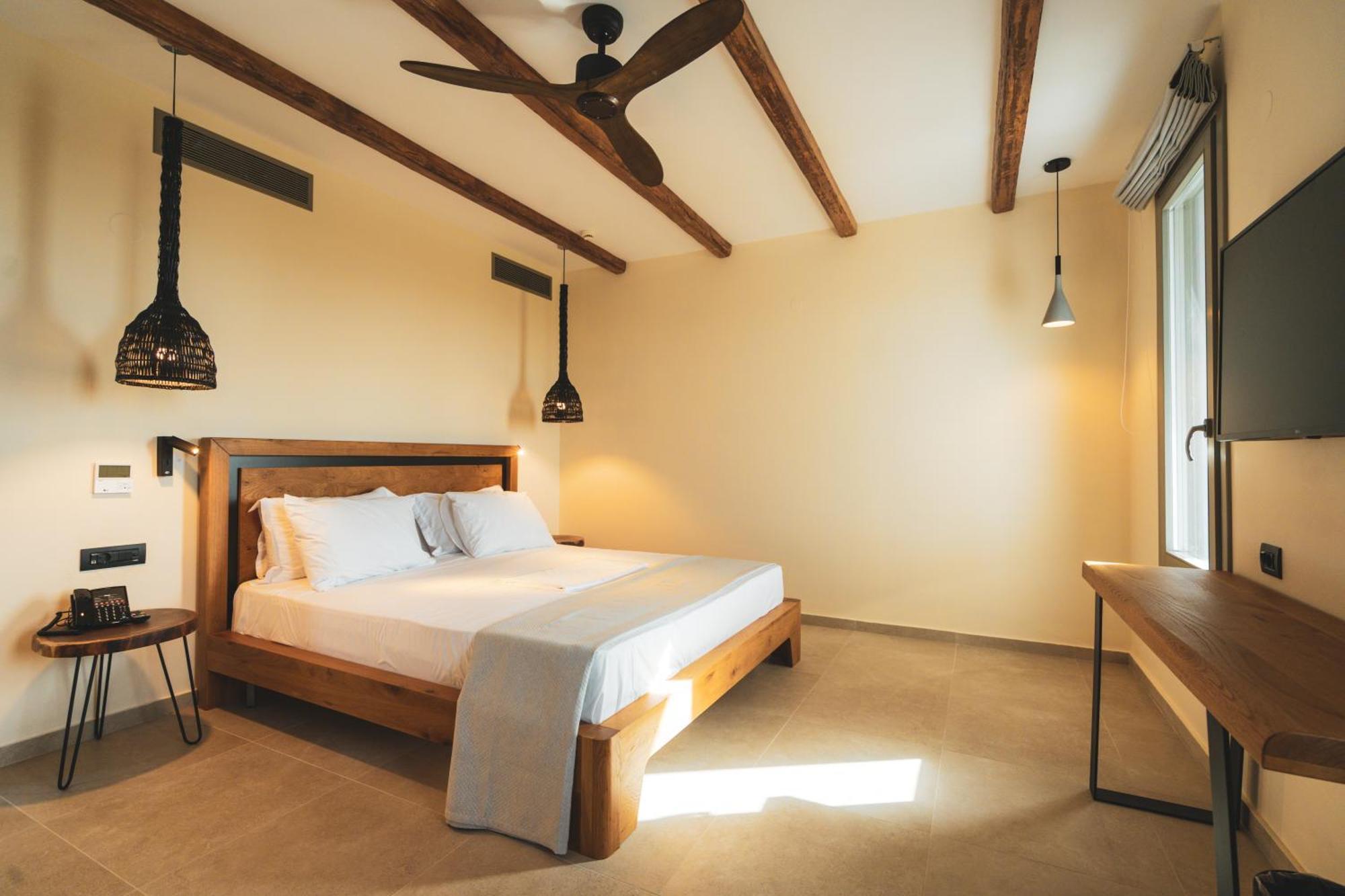 Kouros Blanc Resort & Suites Pounda Exteriör bild