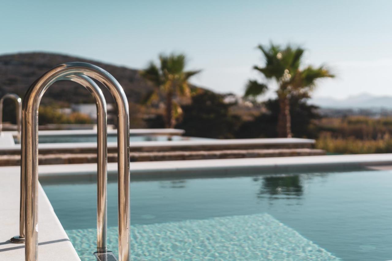 Kouros Blanc Resort & Suites Pounda Exteriör bild