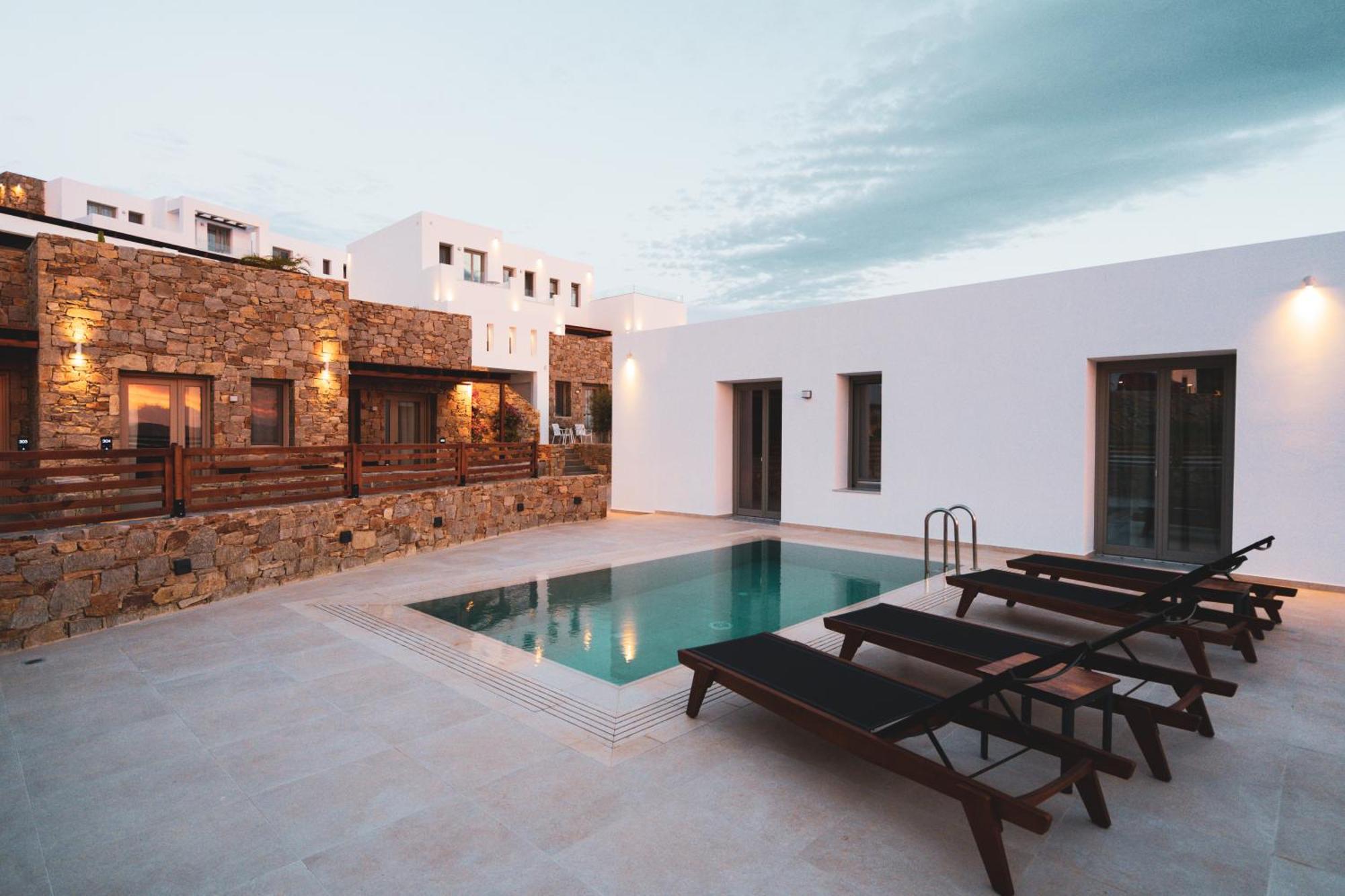 Kouros Blanc Resort & Suites Pounda Exteriör bild